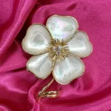 Van Cleef & Arpels Mother of Pearl photo